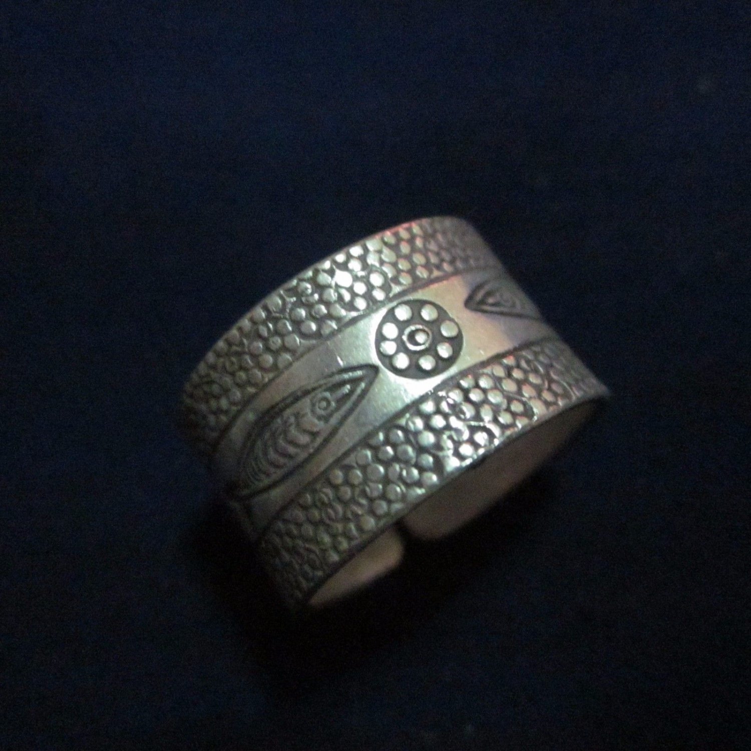 Fine Silver Rings HILLTRIBE Ethno Anello Argento Classic Fish Engrave Band 56044