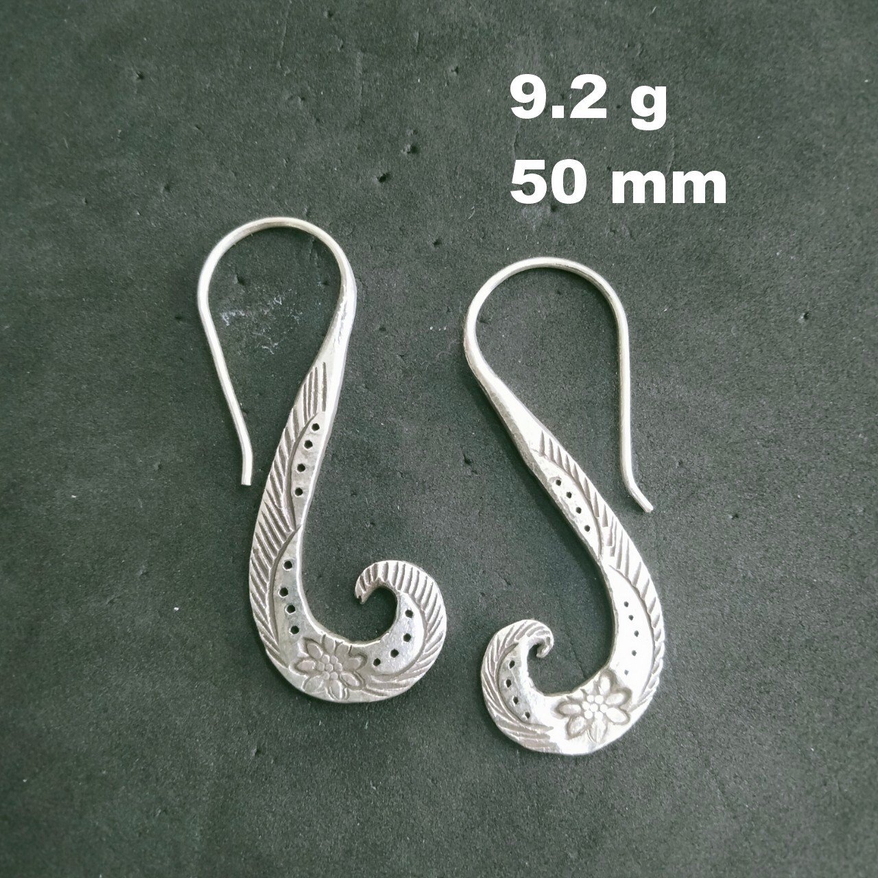 FINE SILVER EARRINGS 925 STERLING CRAFT Dangle 9g Hook Engraved Tentacle 23806