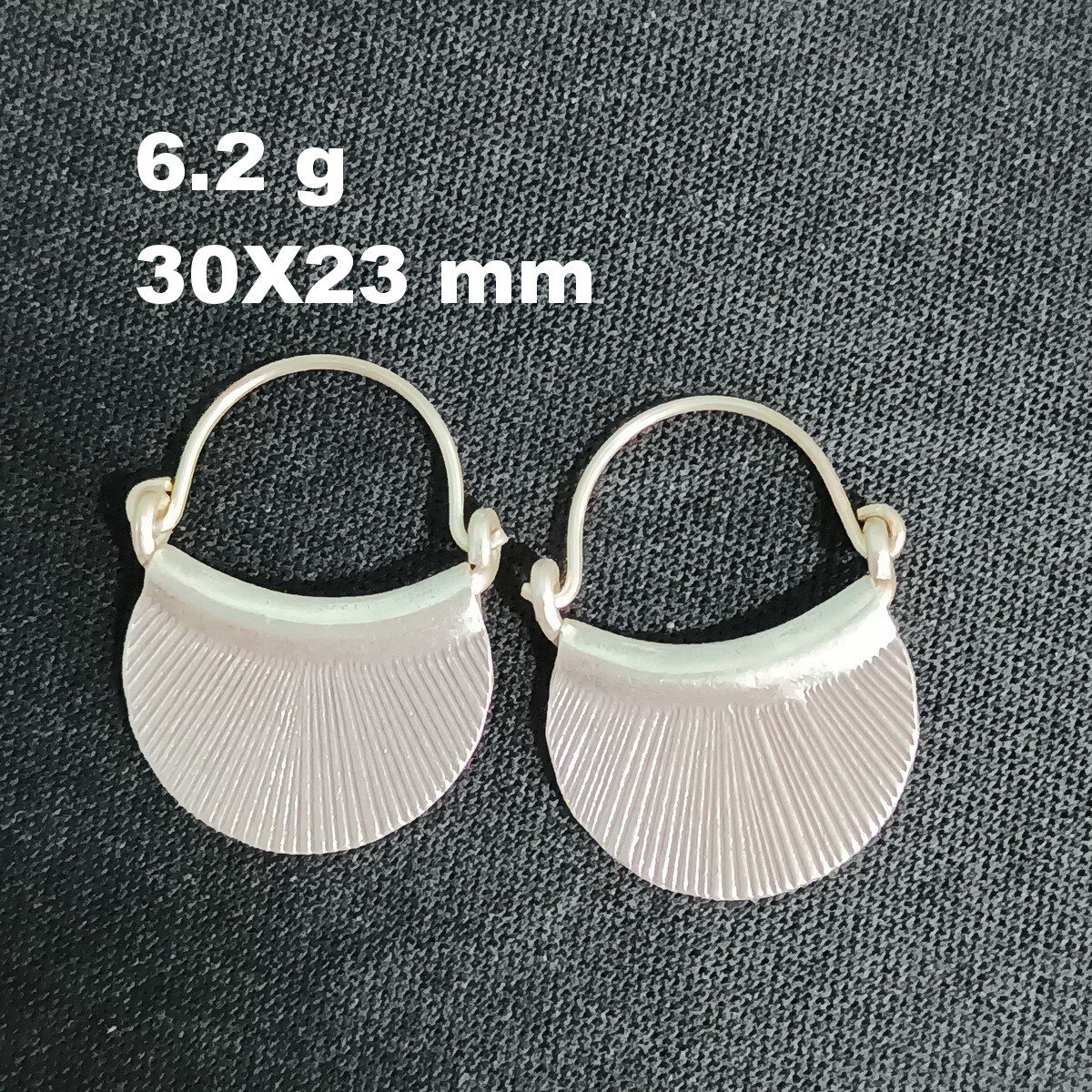 FINE SILVER EARRINGS VINTAGE CRAFT DANGLE ARTISAN 6g MINI Classic HUGGIE #E074