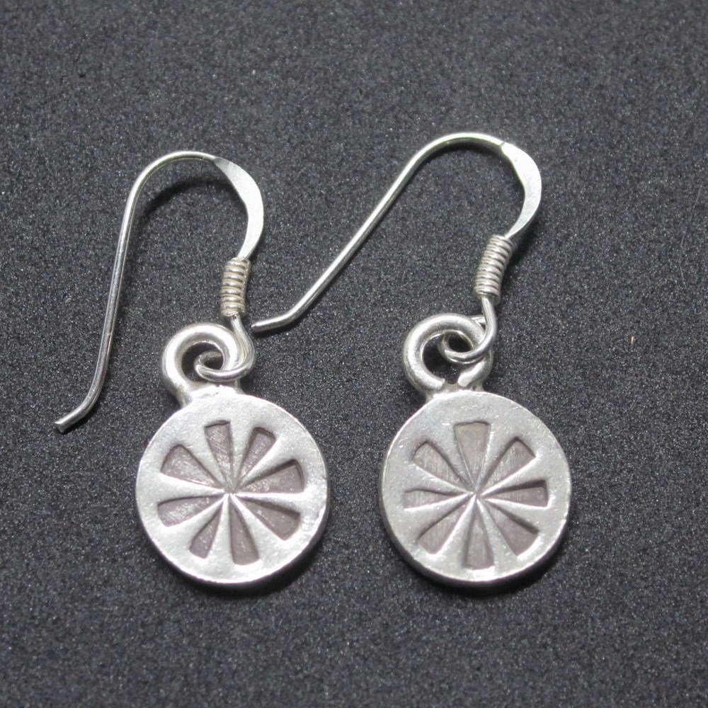 Fine Sterling 925 Silver Earrings Ethnic Round Wind Mill Jewelry Collectible