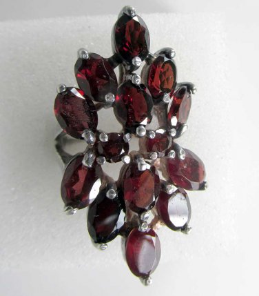 10ct Garnet Floral Cluster Spray Ring Size 6.75 [JWL_RB9A3]