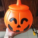 THE LARGE CAPACITY 1.2L  PUMPKIN SHAPED SELF-WATERING DEVICE TO CELEBRATE  HALLOWEEN