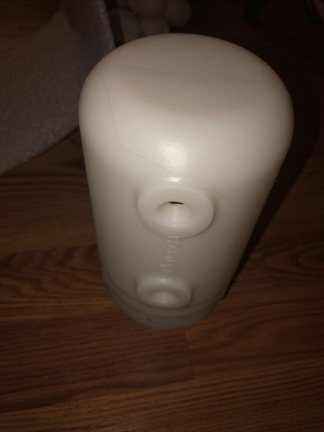 2 Quart Poly 4.5 x 8 /Reservoir for Tommy 4354