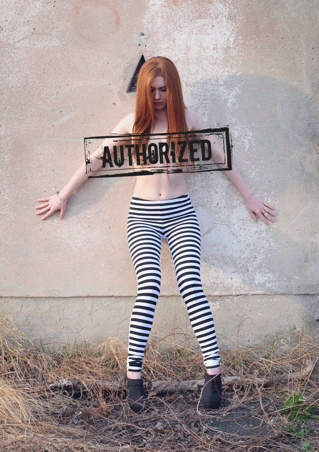 White-Black Striped Leggings