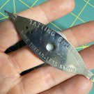 Vintage Metal Made In USA Tatting Shuttle With Thread ~ Sewing Notion Collectors Vintage Metal Made In USA Tatting Shuttle With Thread ~ Sewing Notion Collectors