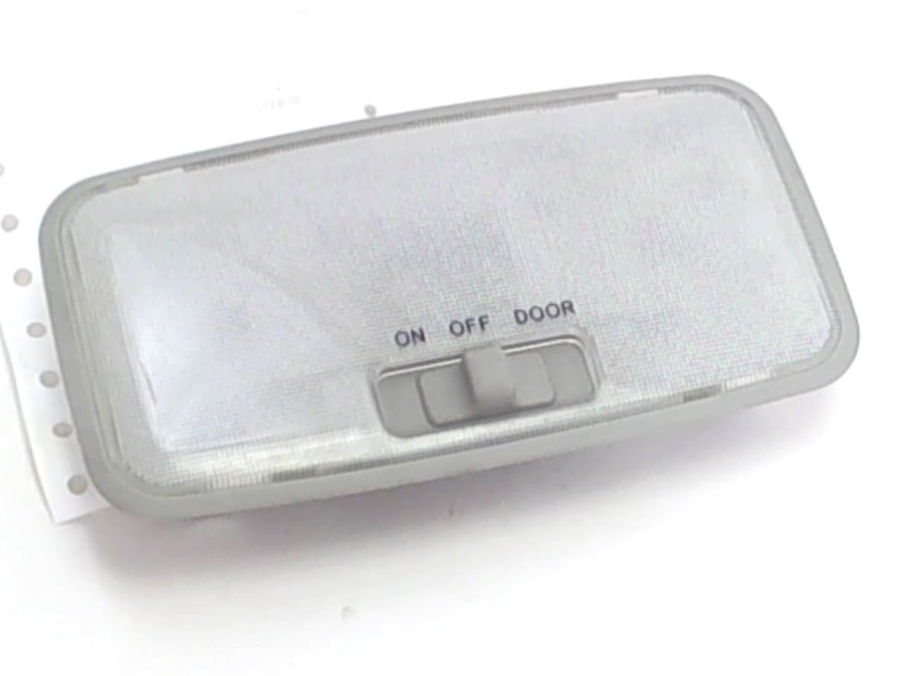 2007 2008 Scion TC 2-DR Interior Center Overhead Dome Light Grey Trim