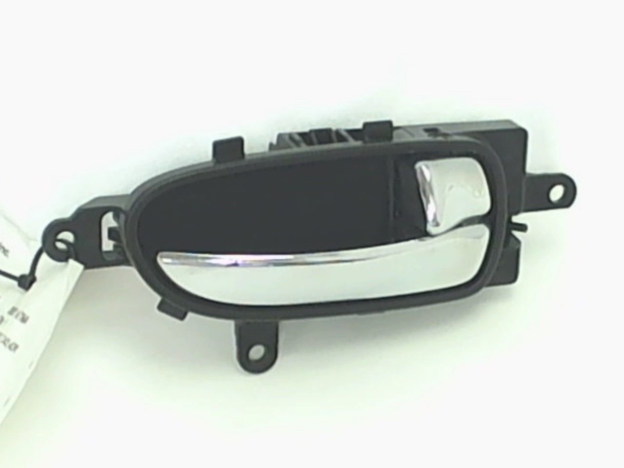 2007 Nissan Altima Right Hand Front Interior Door Handle with Black Trim