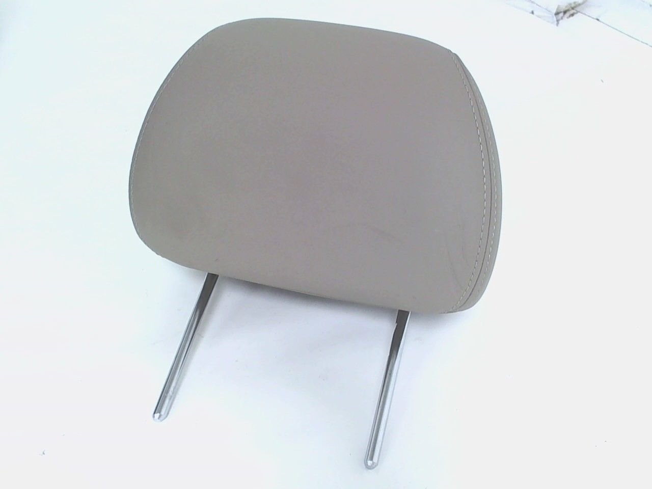 9903 Acura TL Front Leather Headrest Left Driver or Right Passenger