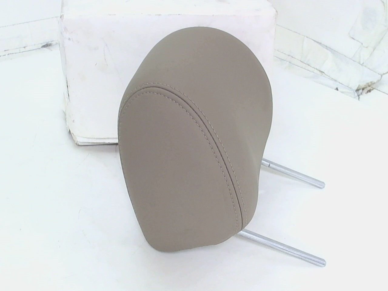 9903 Acura TL Front Leather Headrest Left Driver or Right Passenger