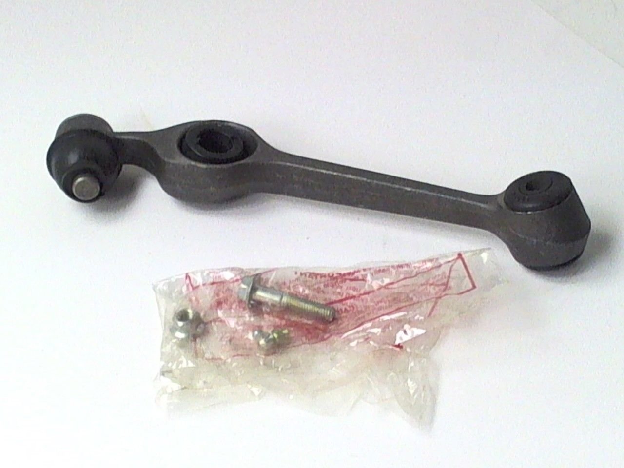Front Left Lower Suspension Control Arm and Ball Joint Assembly For Ford Mercury