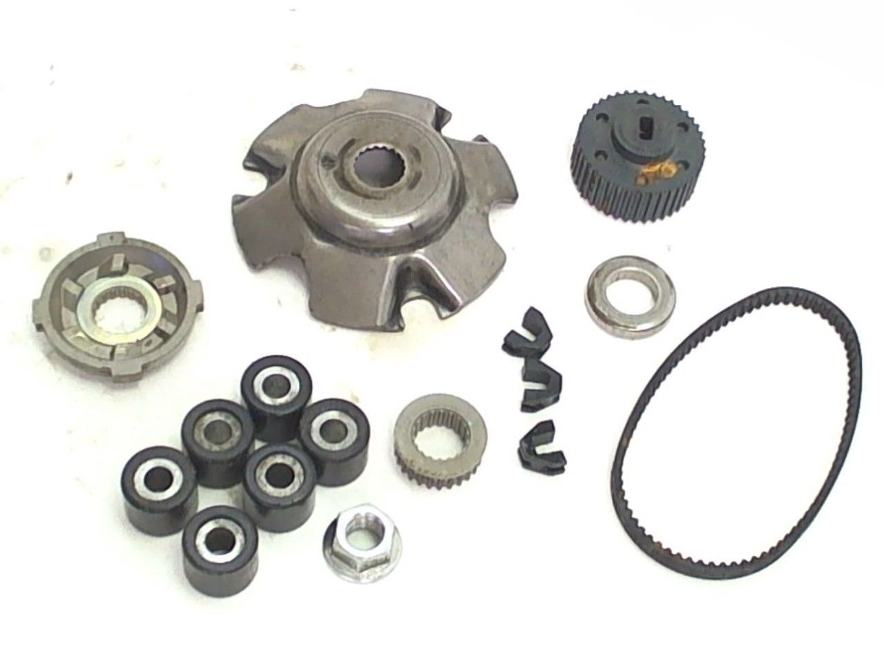 Piaggio Variator Clutch Drive Pulley Parts 2005 Typhoon 50cc Scooter CM1102025