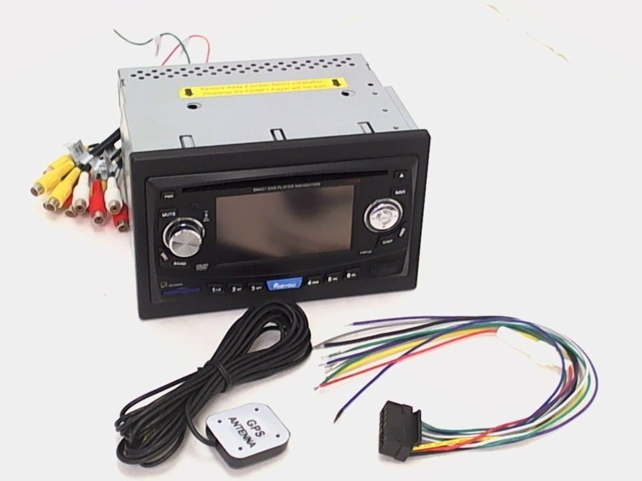 2 DIN 4-inch Widescreen TFT LCD GPS Navigation DVD VCD CD MP3 WMA USB SD