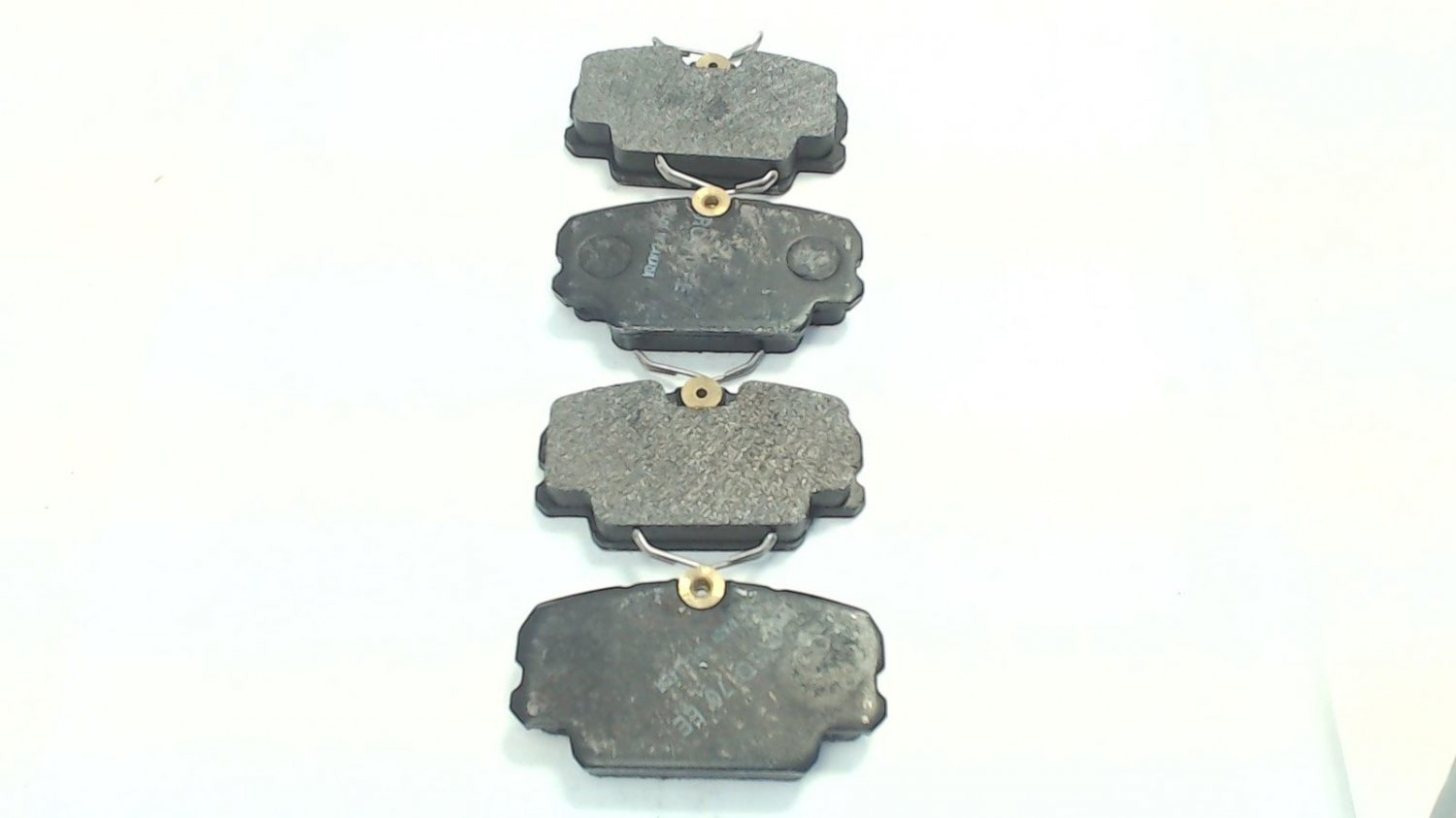 AutoStar Front Disc Brake Pads For BMW Saab Mercedes-Benz 325 900 190 1984-1990