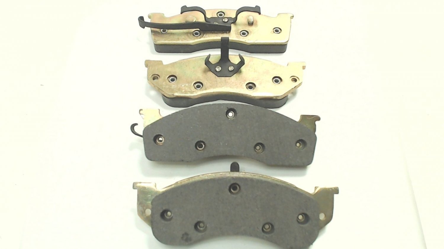 AutoStar Front Disc Brake Pads NOS Semi-Metallic For Chrysler Dodge New Yorker