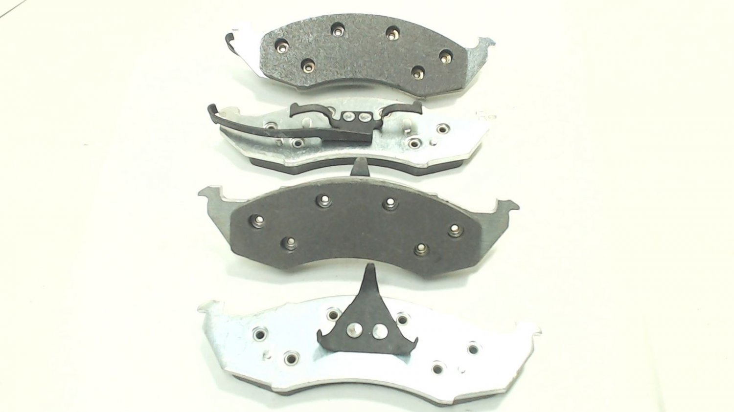 AutoStar Disc Brake Pads Semi-Metallic For Ford Mercury Thunderbird Cougar 89-92
