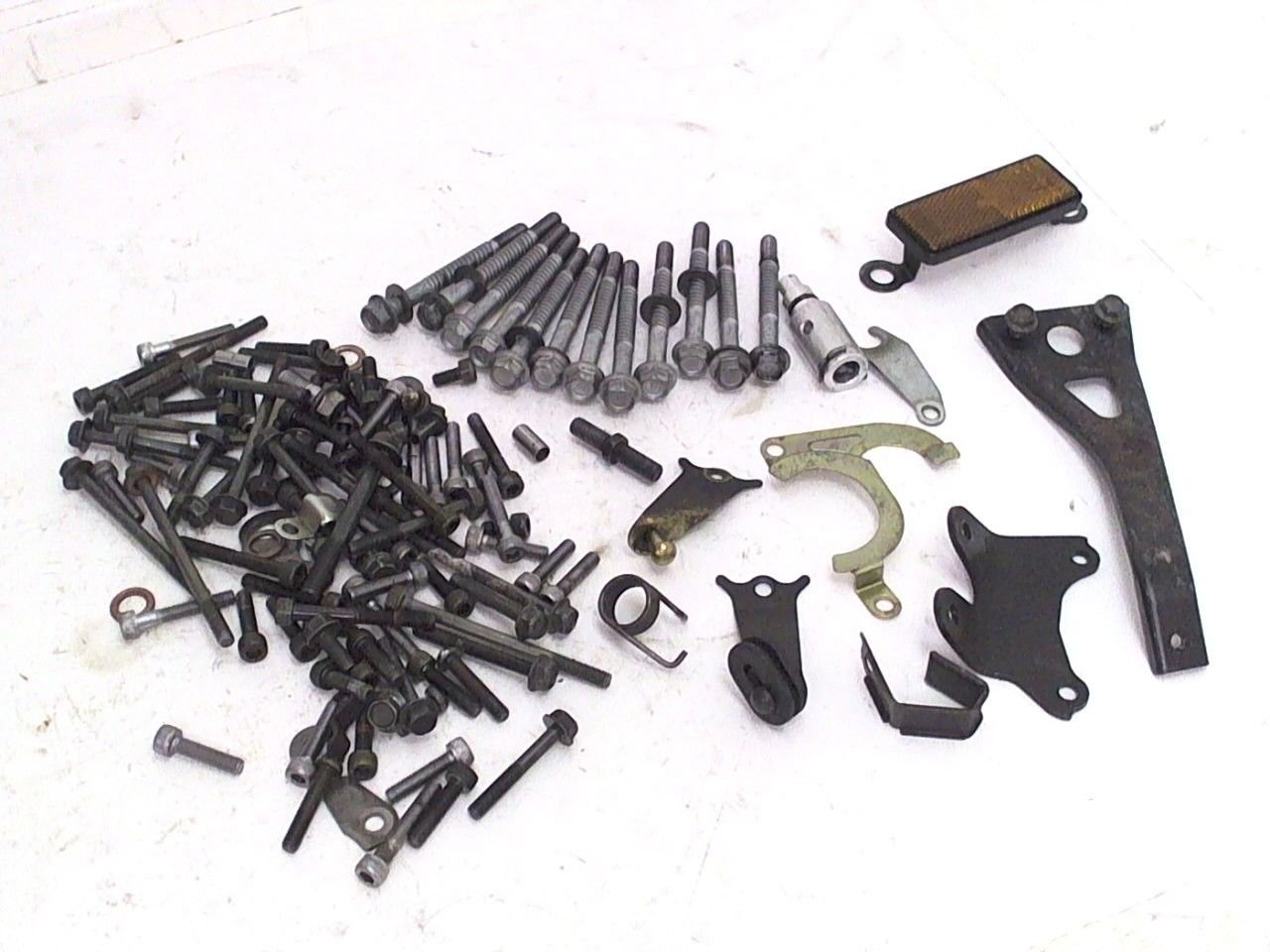 Yamaha Engine Crankcase Bolts Hardware 1997-2007 YZF600 R Thundercat