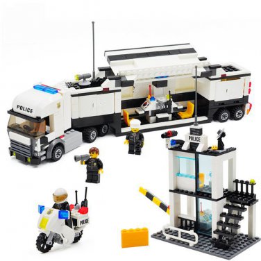 lego police lorry