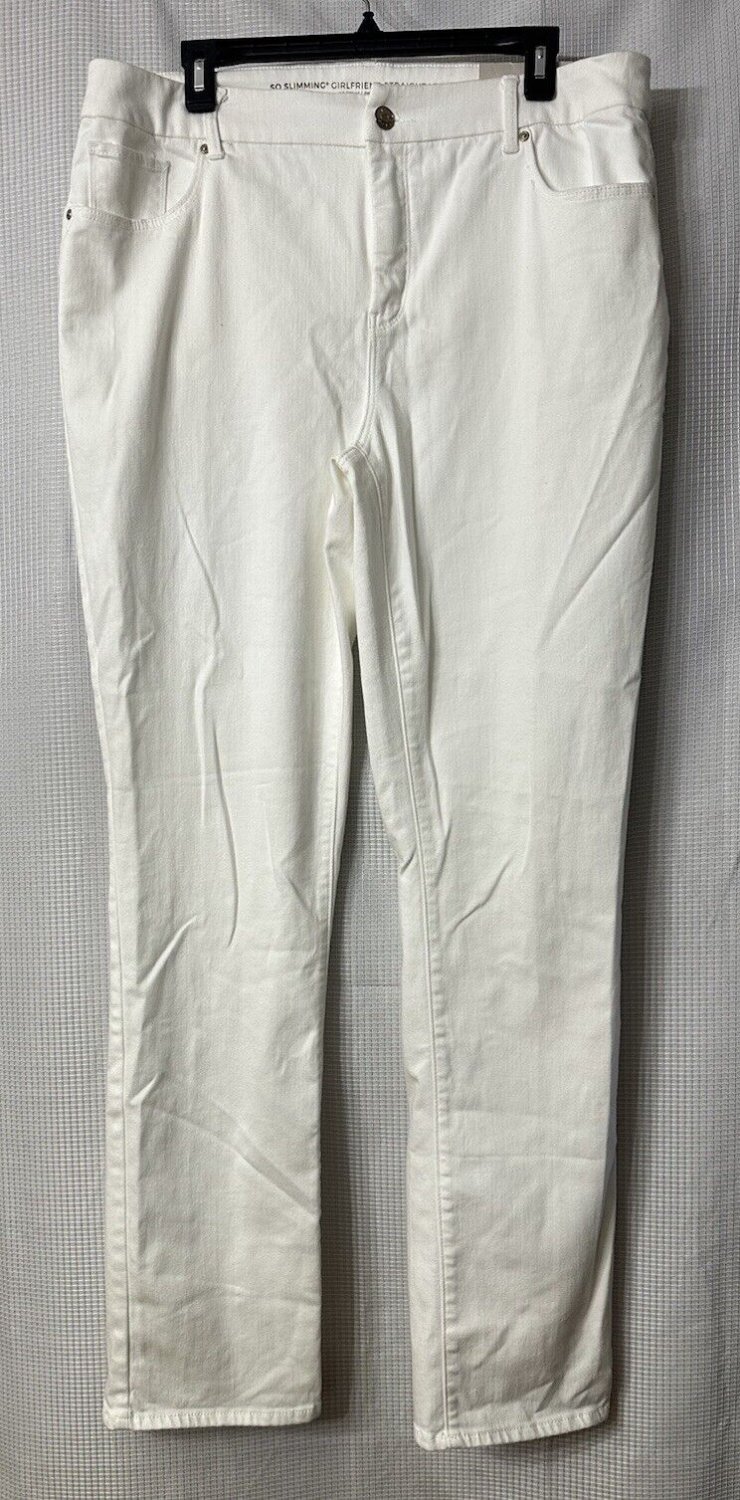 NWT Chicos So Slimming Girlfriend Straight Leg Womens White Jeans Size 14 Tall