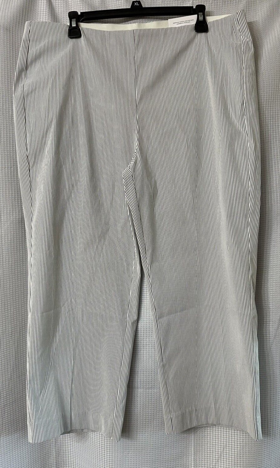NWT Chicos So Slimming Juliet Slim Leg Striped Crop Womens Pants Plus Size 3(16)