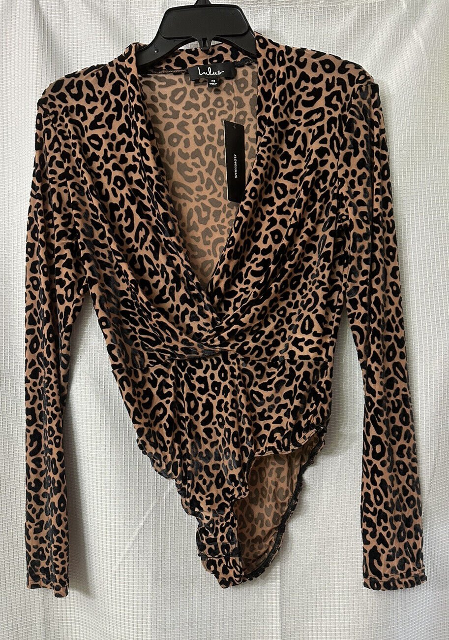 NWT Lulus Womens Long Sleeve Leopard Print Bodysuit Size Medium