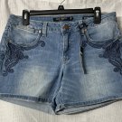 NWT Max Jeans Womens Mid Rise Saigon Embroider Denim Shorts Size 10