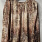 NWT EVEREVE Allison Joy Viviene V Back Top Blouse Shirt Size Medium