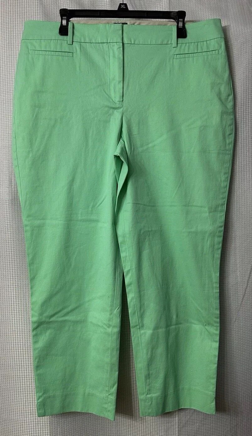 NWT Talbots The Perfect Crop Womens Green Capri Pants Slacks PLus Size 16