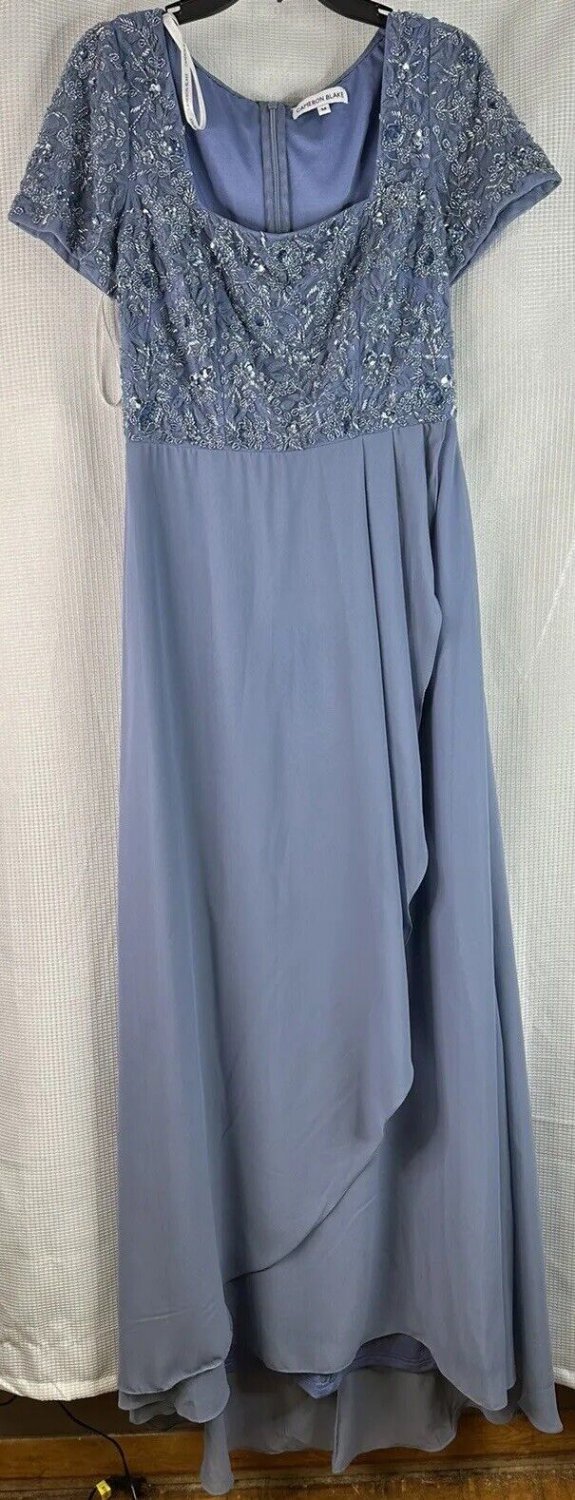 NWT Cameron Blake Womens Short Sleeve Blue Formal Full Length Dress Size Medium