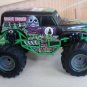 GRAVE DIGGER 4 TIME CHAMPION 4 X4 BACK TO THE BONE SCALE 1:64 DIECAST BIG TOY