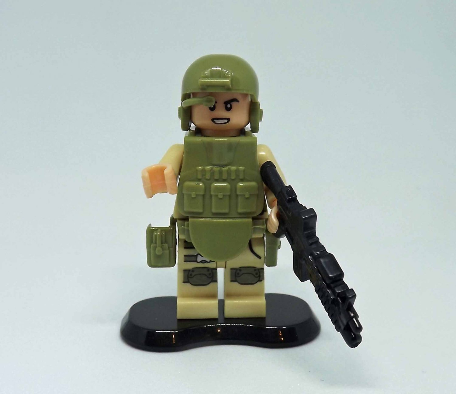 Army soldier Custom minifigure Comic movie building green helmet army toy figure