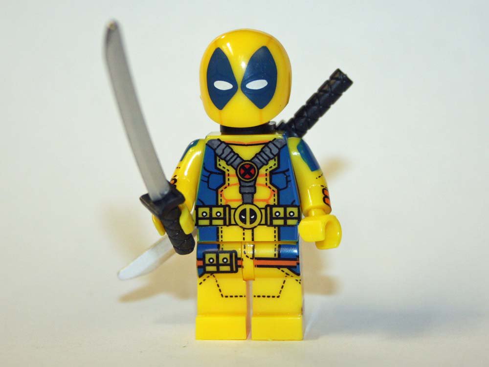Deadpool Yellow and Blue X-Men Marvel minifigure Comic building toy figure