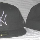 NEW YORK YANKEES FITTED ERA HAT CAP LID 7 1/8 BLACK SILVER LOGO
