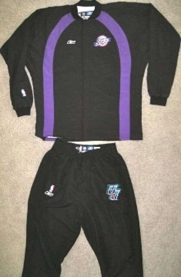 NBA REEBOK UTAH JAZZ GAME USED JACKET 48 PANTS 40 JERSEY UNIFORM A GILLIAM #5