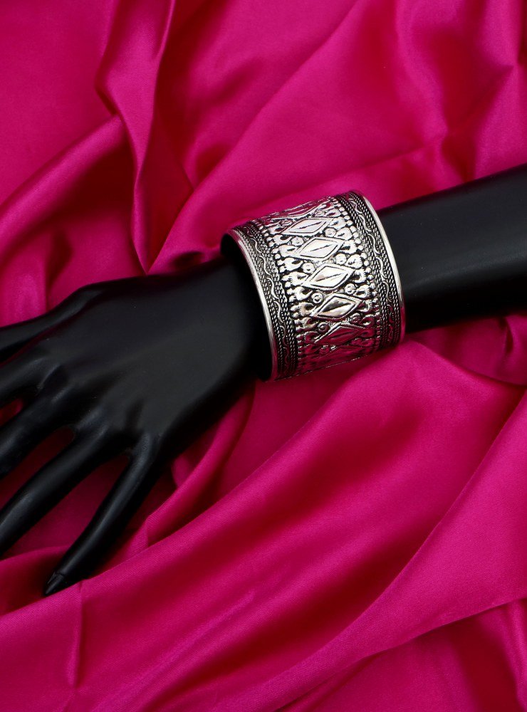 Handmade Artificial Bracelet Silver Sconce Color