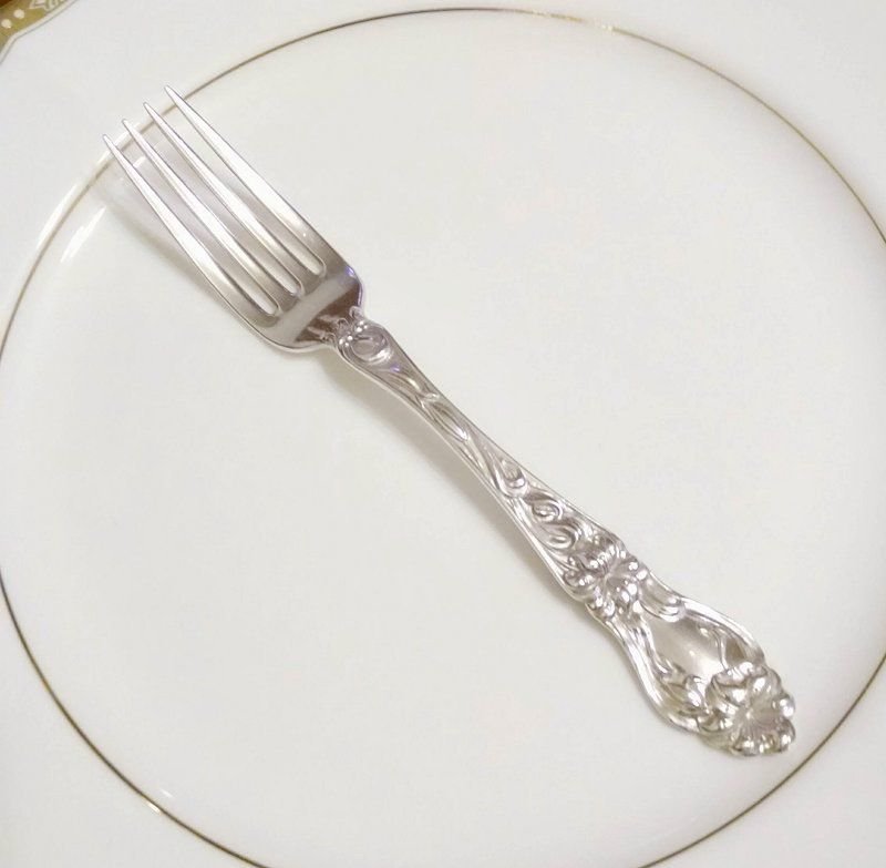 Frank Whiting Lily Sterling Silver 7" Fork