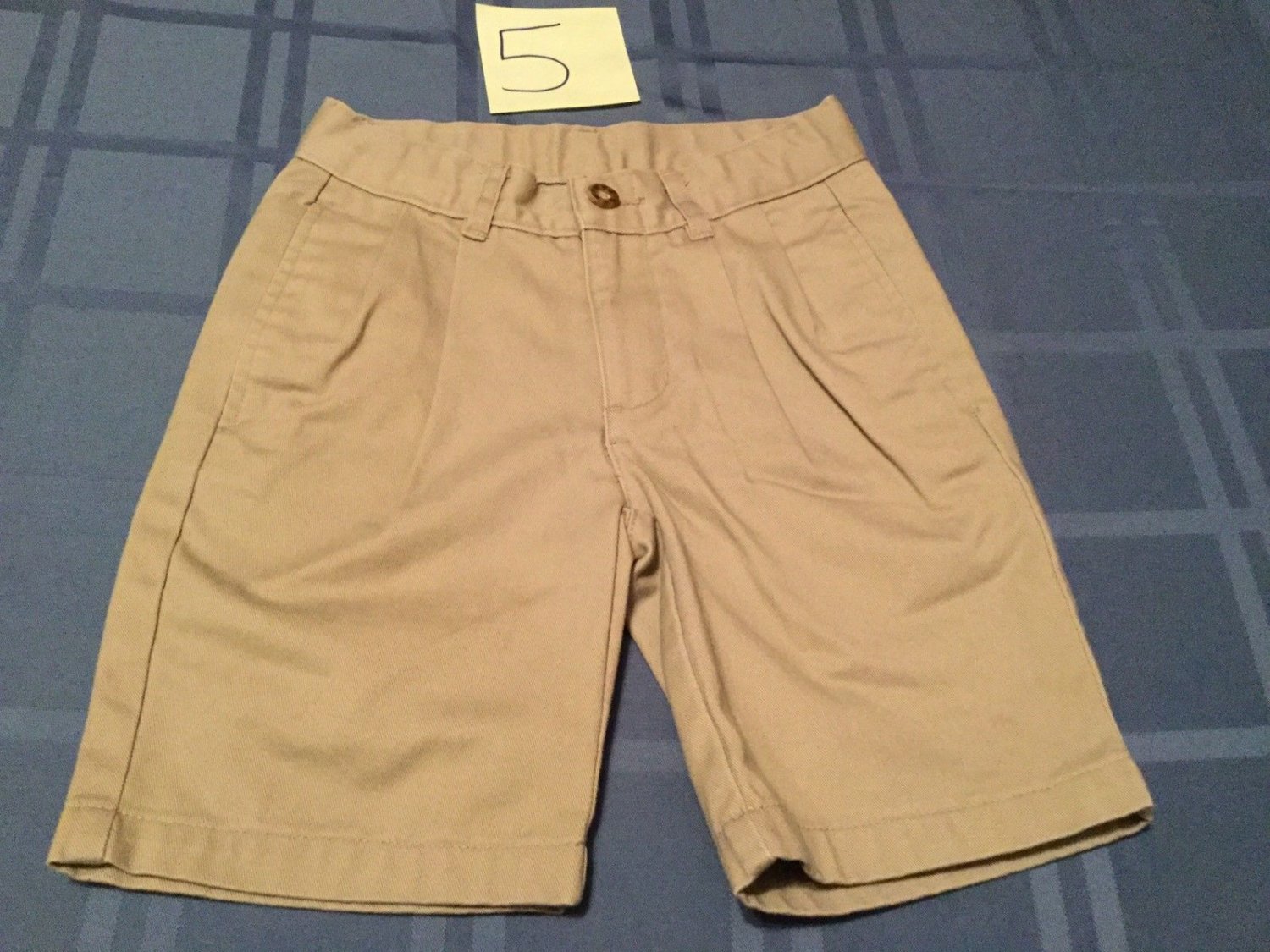 Boys Size 5 Izod shorts uniform khaki pleated front