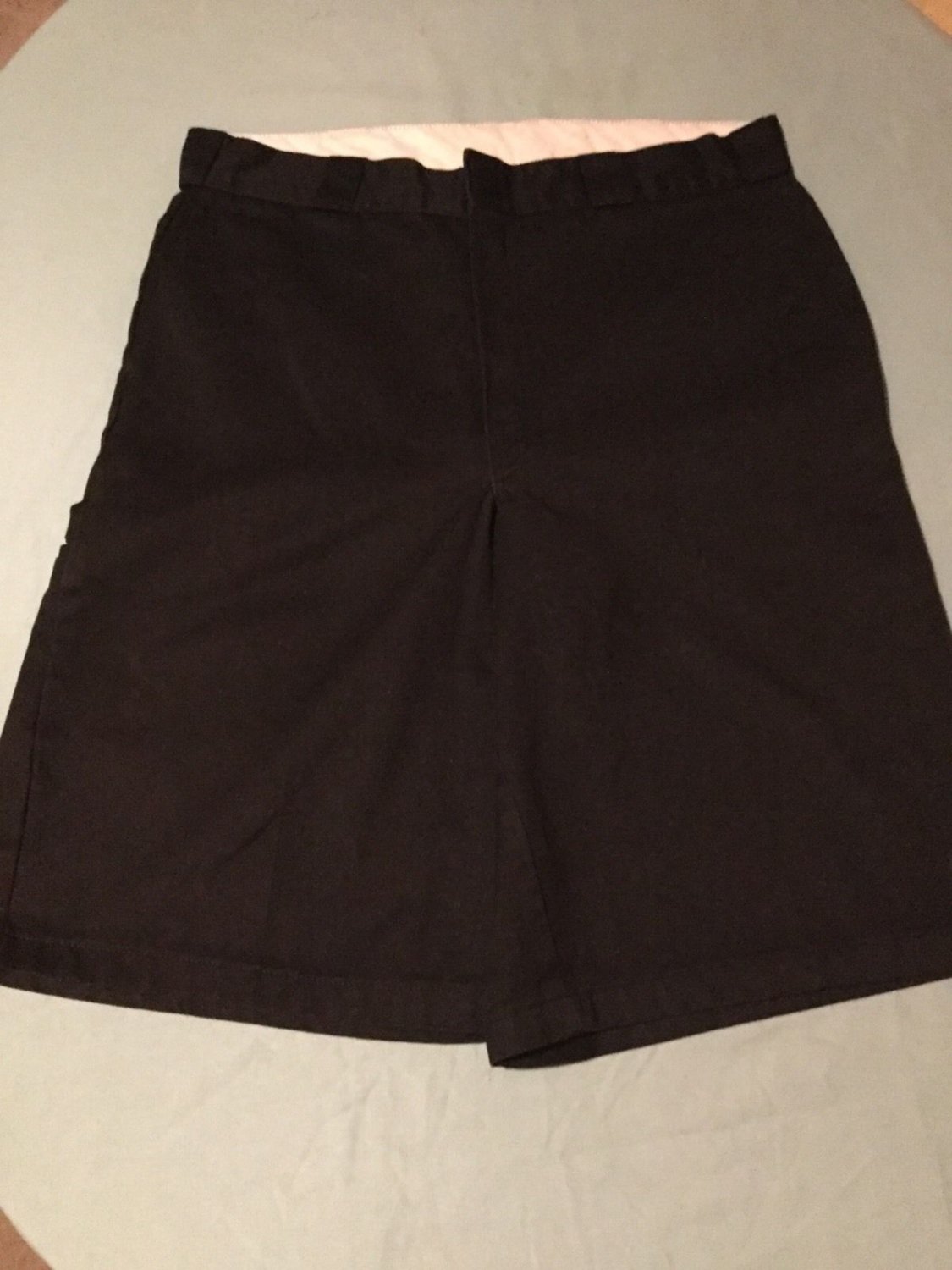 Mens Dickies shorts Size 36 black flat front uniform shorts