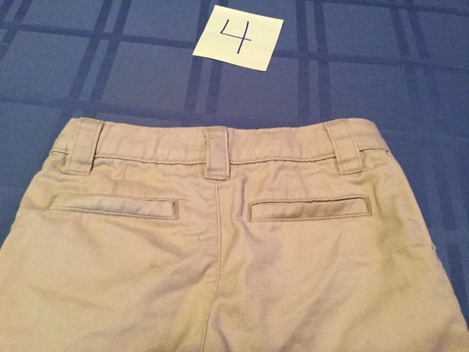 GirlsSize 4Cherokee shorts/uniformkhakiflat front