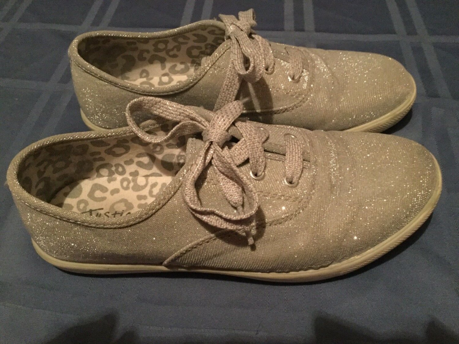 Size 6 Justice silver metallic sneakers canvas tennis shoes girls