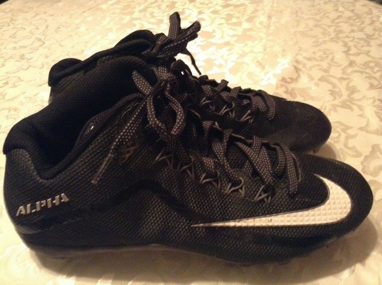 Nike Alpha Skin shoes Size 10 football cleats black sports athletic Mens