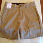 Fathers Day Size 32 Roundtree &Yorke shorts total flex khaki  7 inseam Mens