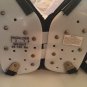 Pro Team football shoulder pads 13"-14" youth 95-120 lbs white Chest 32"-34"