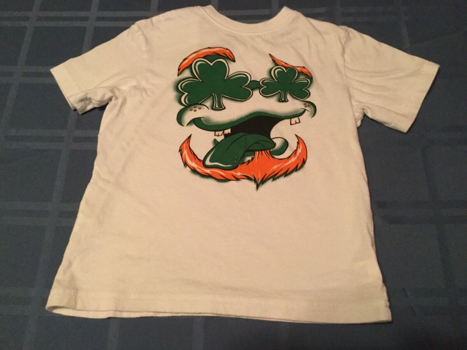 St Patricks Day Size 5  6 Place shirt short sleeve white green top boys