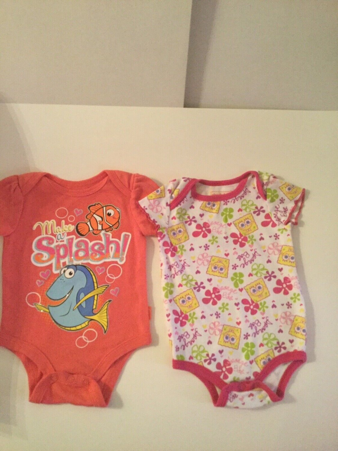 Size 0 3 mo Disney Baby Nemo Sponge Bob bodysuit creeper outfit glitter Lot of 2