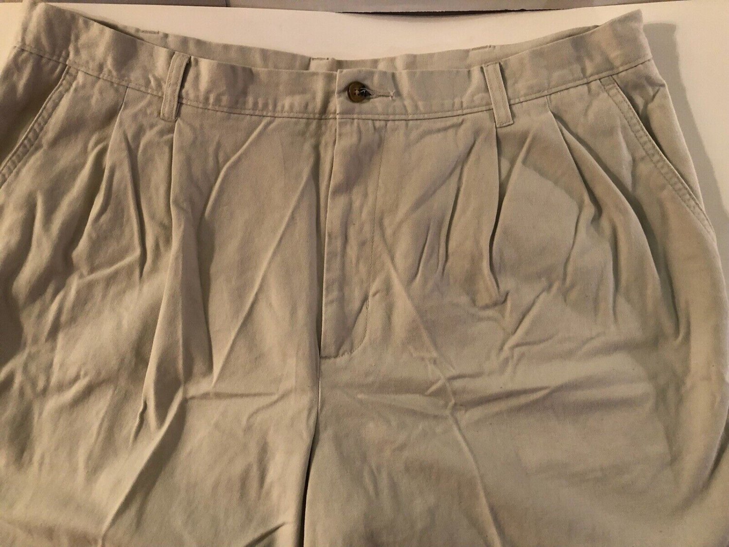 Size 38 George shorts khaki pleaded front 7.5 inch inseam