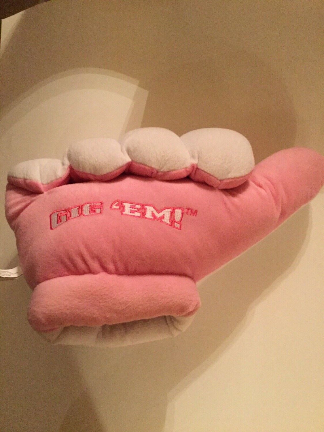 NCAA Texas A&M Aggies basketball collegiate fan hand gig em pink white