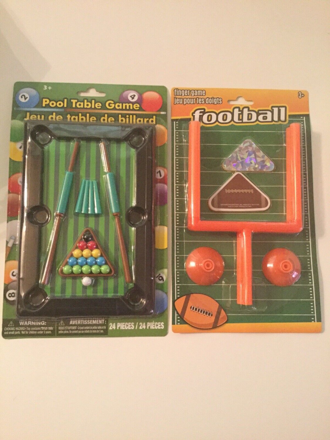 Mini pool table game football finger game bundle new