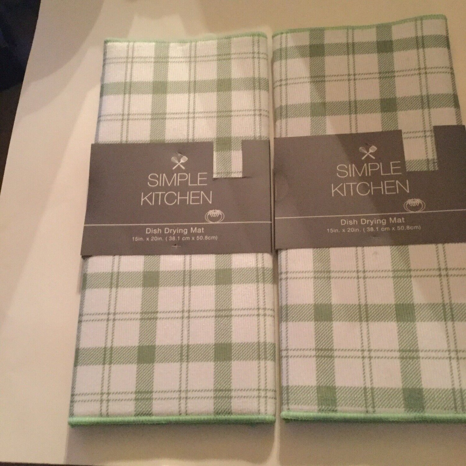 Holiday dish drying mat plaid checked Simple Kitchen 15x20 in Lot of 2 green set