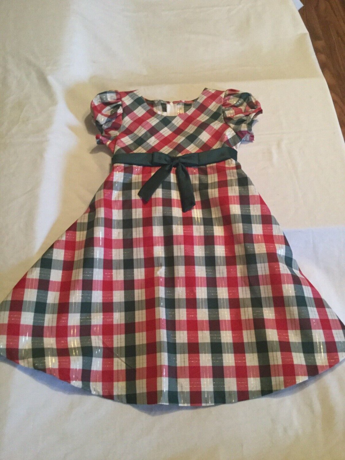 Valentines Day Size 5 Ashley Ann dress holiday plaid short sleeve metallic