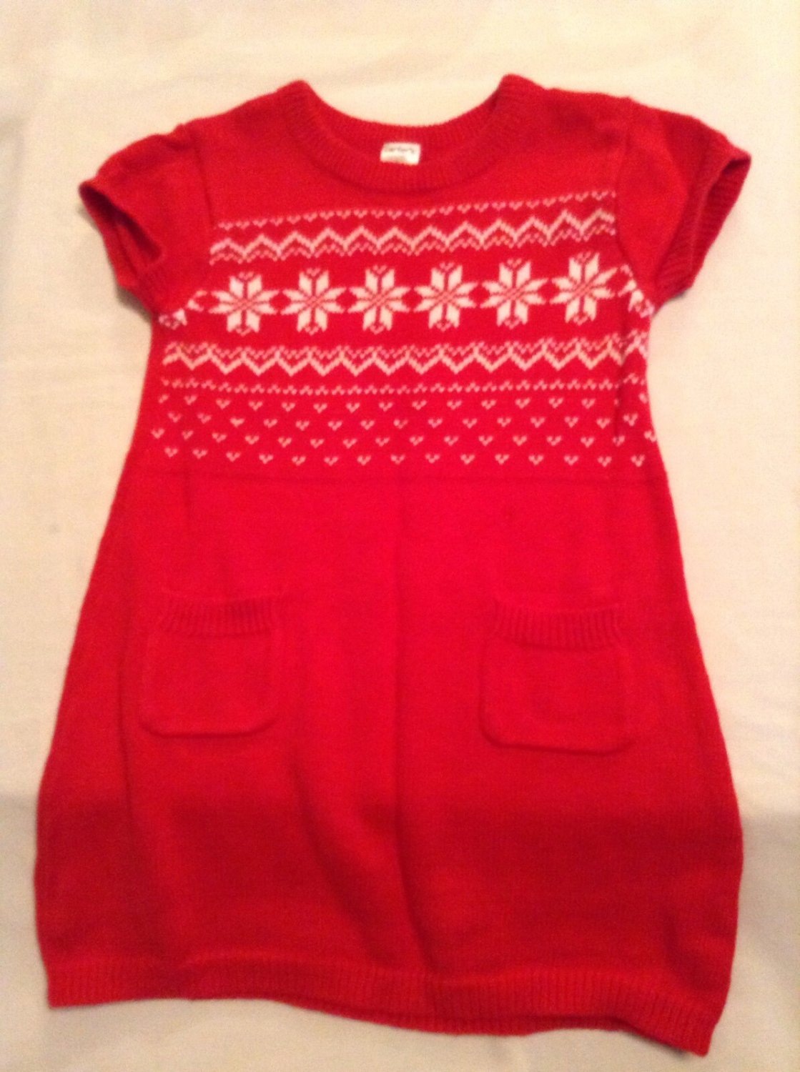 Winter Size 4T Carters dress sweater red short sleeve holiday girls